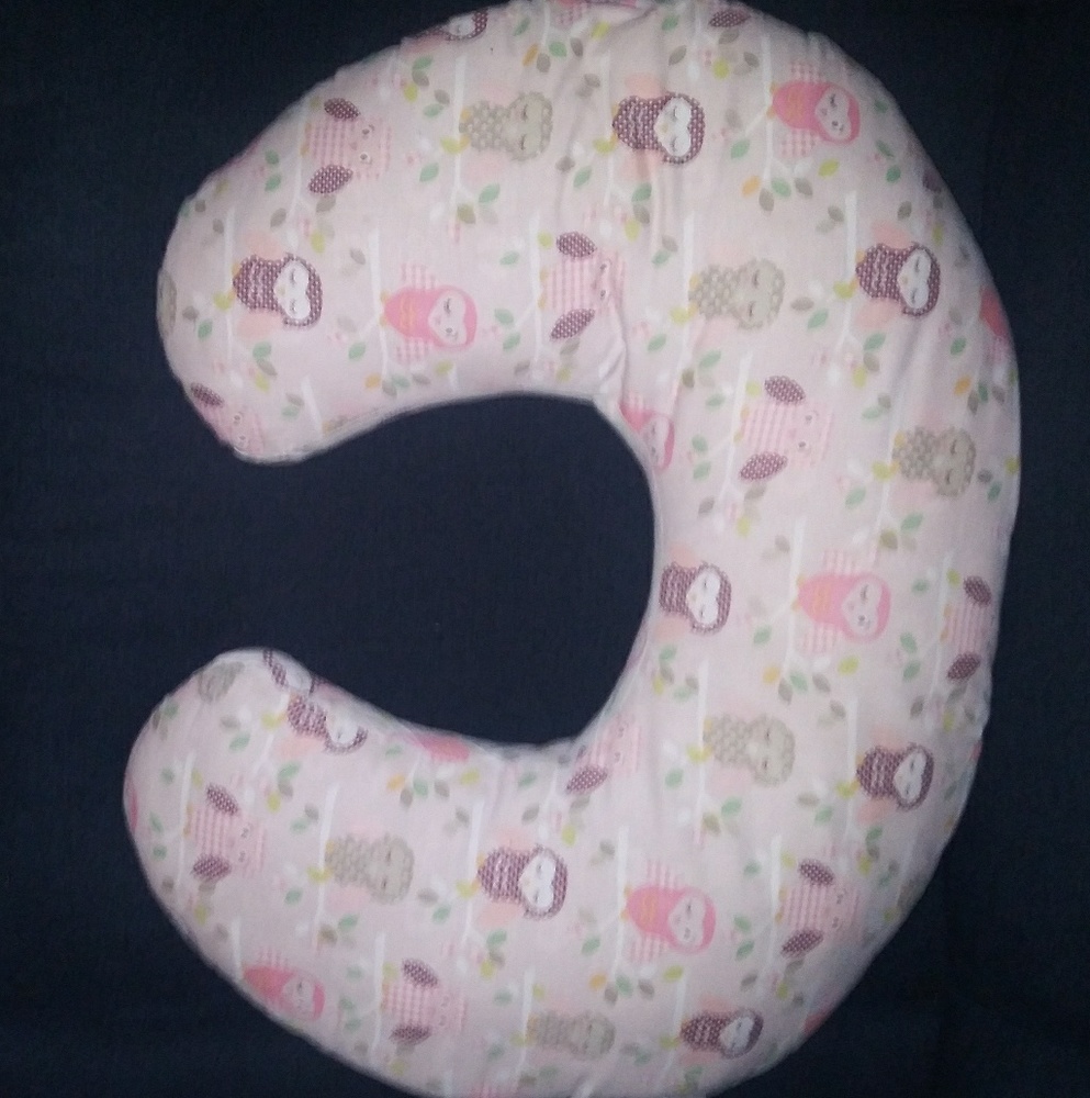 Cute pink owl nursing pillow.